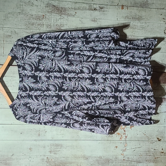 Catherines button front blouse - Picture 5 of 8